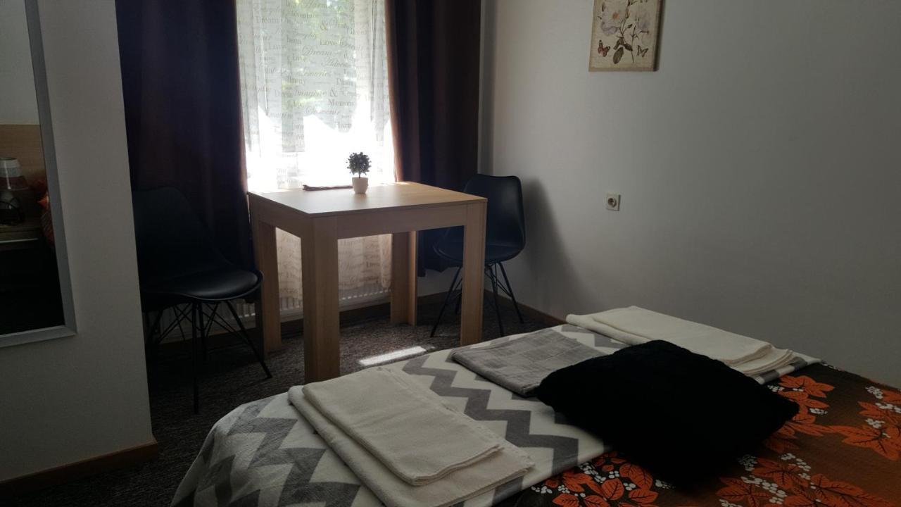 Park Rooms Dugo Selo ภายนอก รูปภาพ