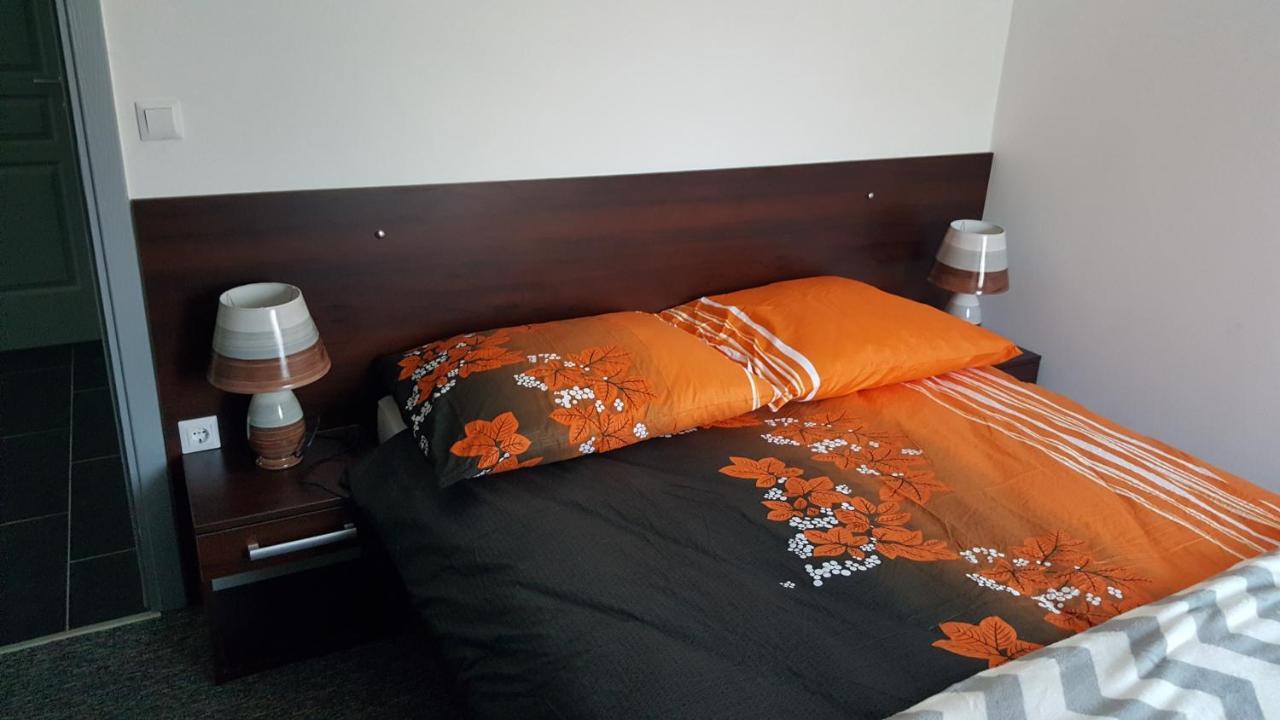 Park Rooms Dugo Selo ภายนอก รูปภาพ
